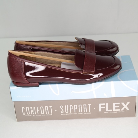 lifestride beverly loafer